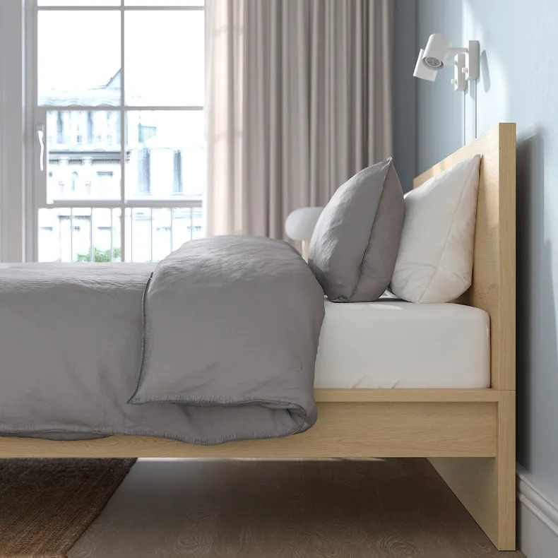 IKEA MALM МАЛЬМ, каркас ліжка з матрацом, шпон дуба білого мореного / Ебигда середньої твердості, 140x200 см 295.440.77 фото №5