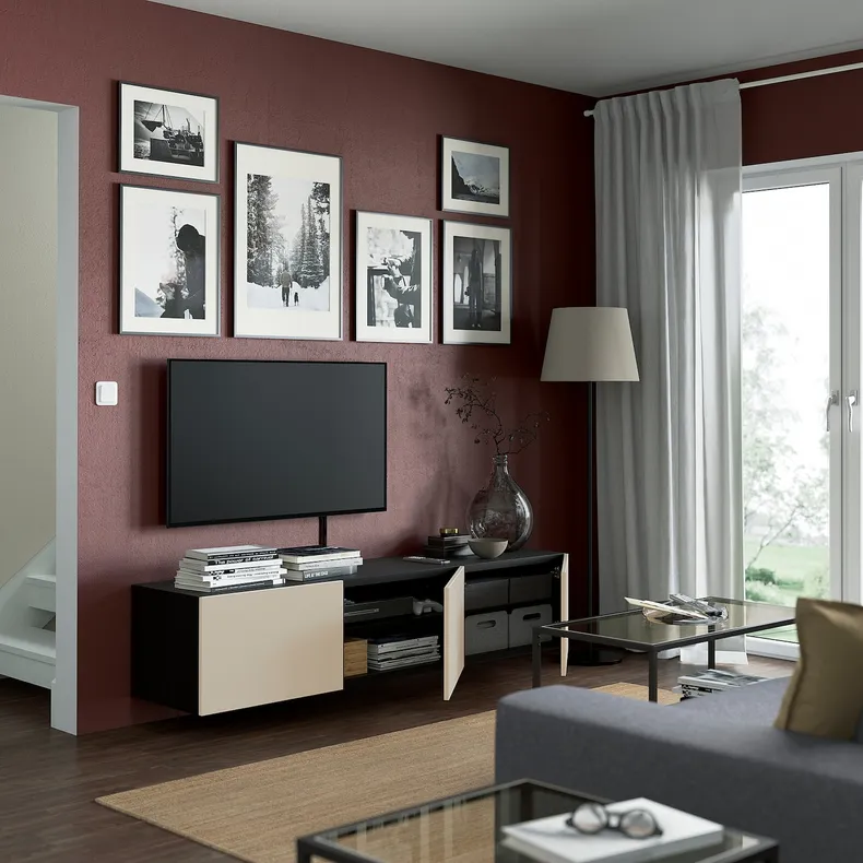 IKEA BESTÅ БЕСТО, тумба для телевізора з дверцятами, чорний / коричневий / Lappviken світло-сірий / бежевий, 180x42x38 см 394.221.79 фото №2