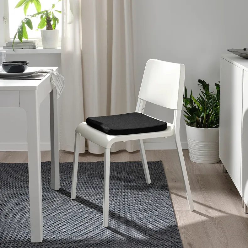 IKEA STAGGSTARR СТАГГСТАРР, подушка на стілець, чорний, 36x36x2.5 см 805.087.35 фото №4