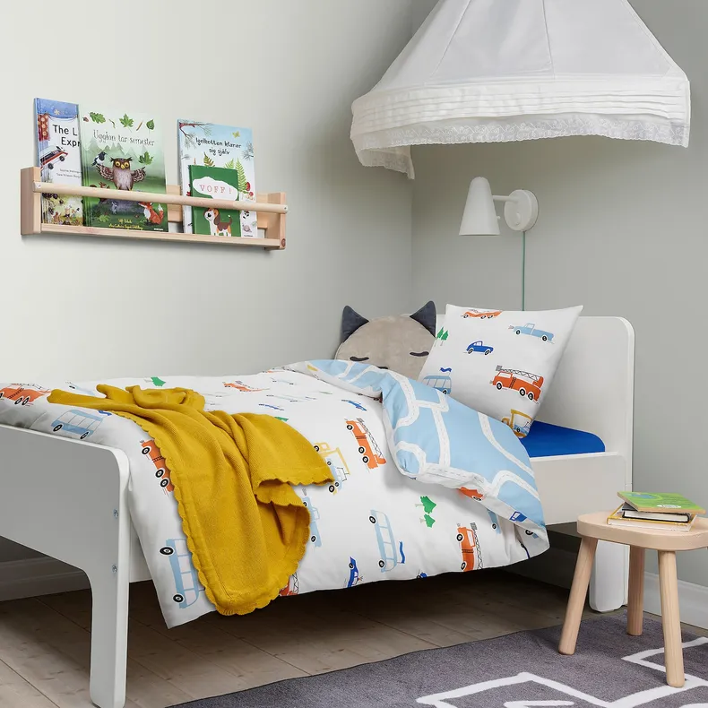 IKEA BERGFINK БЕРГФИНК, постельное белье в мешочке,3 предм., многоцветный рисунок автомобиля / улицы, 150x200 / 50x60 см 805.775.97 фото №3