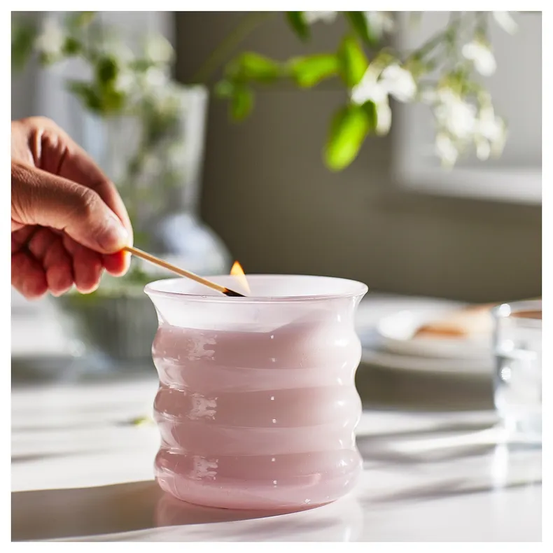 IKEA LUGNARE ЛУГНАРЕ, ароматическая свеча в стакане, жасмин / розовый, 50 часов. 605.021.50 фото №2