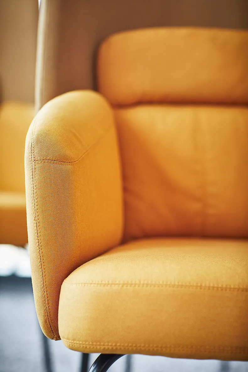 IKEA BINGSTA БІНГСТА, крісло із високою спинкою, Віссле темно-жовтий / Кабуса темно-жовтий 404.556.54 фото №4