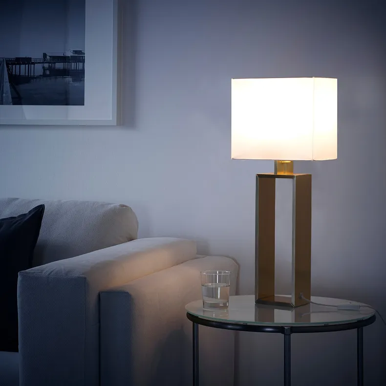 IKEA STILTJE СТИЛТЬЕ, лампа настольная, кремовый / латунный цвет 103.999.09 фото №2
