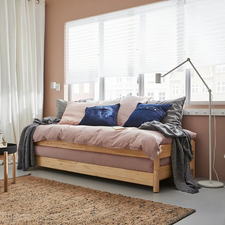 IKEA UTÅKER УТОКЕР, штабельоване ліжко з 2 матрацами, деревина сосни/ваннарейд твердих порід, 80x200 см 894.238.74 фото №5