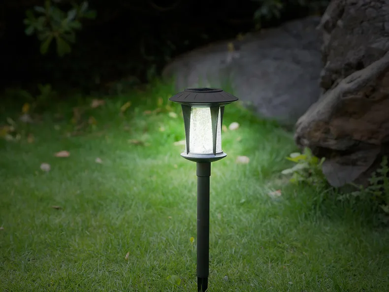 BRW Світлодіодна сонячна лампа Bolton у пластиковому корпусі чорного кольору 093251 фото №2