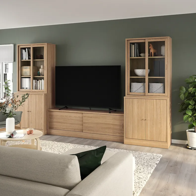 IKEA TONSTAD ТОНСТАД, комбінація шаф для телевізора, дуб okl / прозоре скло, 342x47x201 см 195.150.61 фото №2