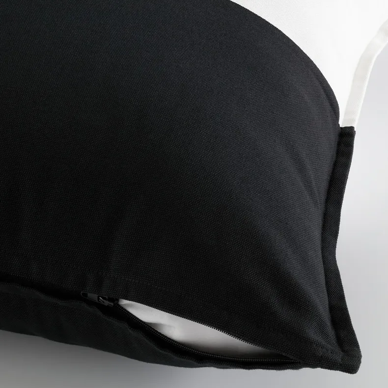 IKEA TOSSDAN ТОССДАН, чохол на подушку, білий / чорний, 50x50 см 705.638.26 фото №4