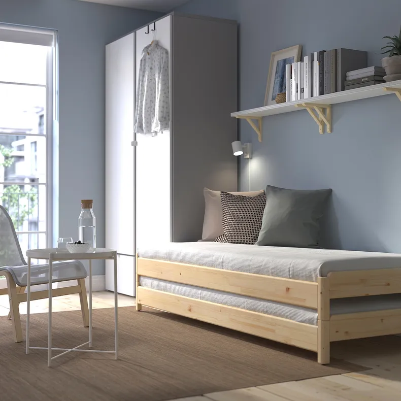 IKEA UTÅKER УТОКЕР, штабелируемые кровати с 2 матрасами, сосна / лиственная древесина, 80x200 см 995.215.10 фото №3