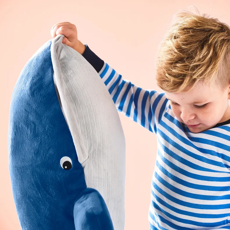 IKEA BLÅVINGAD БЛОВІНГАД, іграшка м’яка, синій кит, 100 см 005.221.13 фото №4