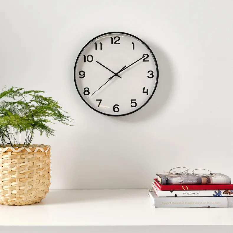 IKEA PLUTTIS ПЛУТТІС, настінний годинник, низьковольтний/чорний, 28 см 105.408.47 фото №2