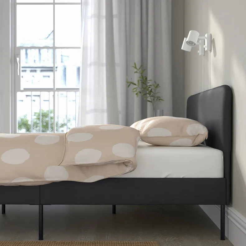 IKEA SLATTUM СЛАТТУМ, каркас ліжка з оббивкою, Віссл темно-сірий, 140x200 см 005.712.45 фото №3