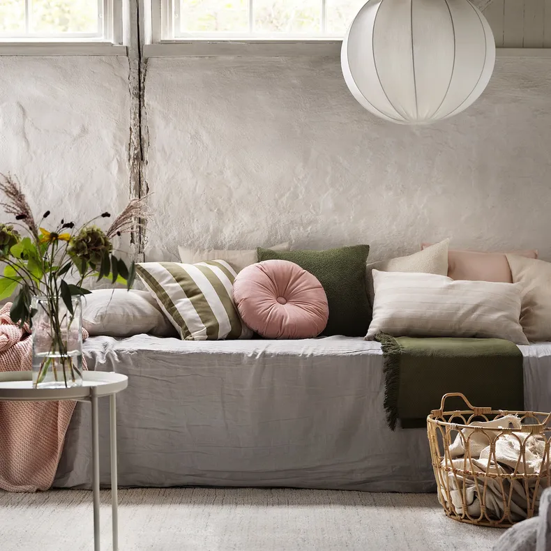 IKEA KRANSBORRE КРАНСБОРРЕ, подушка, бледно-розовый, 40 см 704.866.54 фото №3