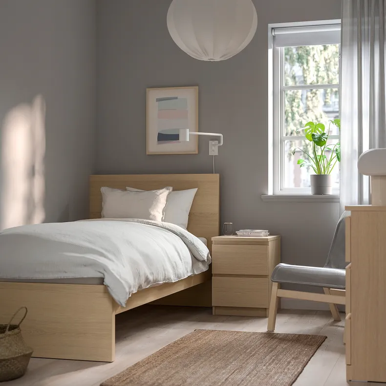 IKEA MALM МАЛЬМ, каркас кровати с матрасом, Шпон дуба, окрашенный в белый цвет / древесина твердой породы валевог, 90x200 см 195.368.36 фото №3