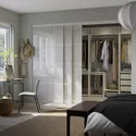 IKEA SKYTTA СКЮТТА / PAX ПАКС, гардеробная с раздвижными дверями, белый Хокксунд / светло-серый глянец, 301x160x240 см 695.230.11 фото thumb №4