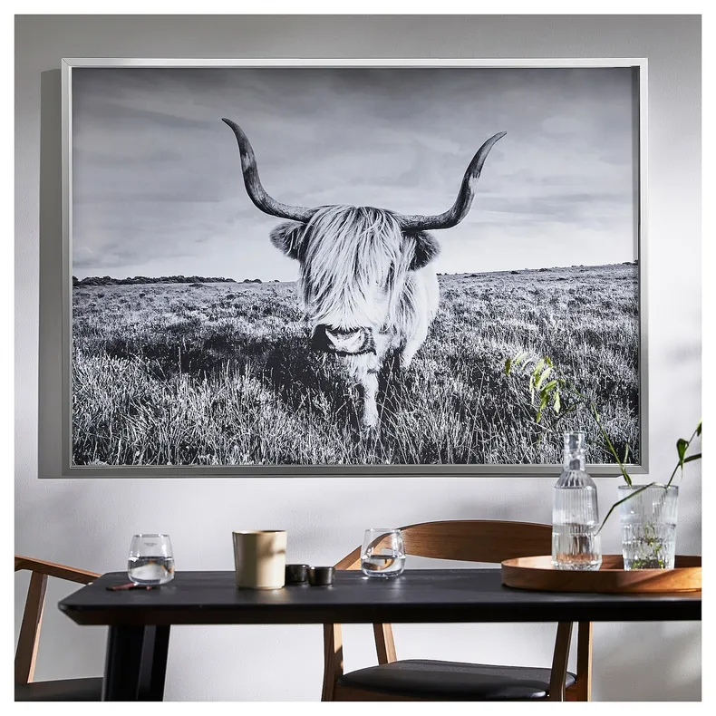 IKEA BJÖRKSTA БЬЙОРКСТА, картина з рамкою, цікава корова / срібло, 140x100 см 095.089.14 фото №2