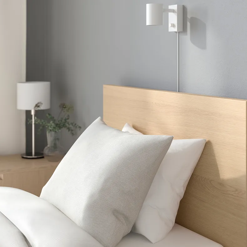 IKEA MALM МАЛЬМ, каркас кровати с матрасом, Шпон дуба, окрашенный в белый цвет / древесина твердой породы валевог, 90x200 см 195.368.36 фото №5
