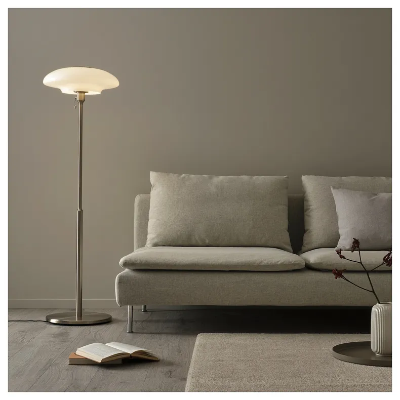 IKEA TÄLLBYN ТЭЛЛЬБЮН, светильник напольный, никель / опаловое белое стекло, 135 см 404.377.40 фото №3