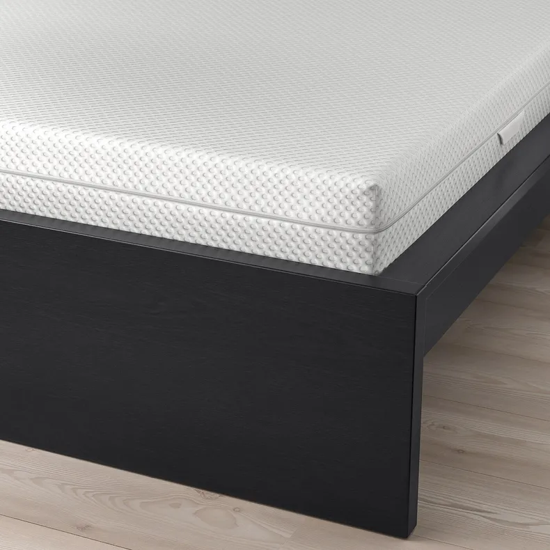 IKEA MALM МАЛЬМ, каркас ліжка з матрацом, чорний / коричневий / бигдаль середньої твердості, 160x200 см 595.444.67 фото №2